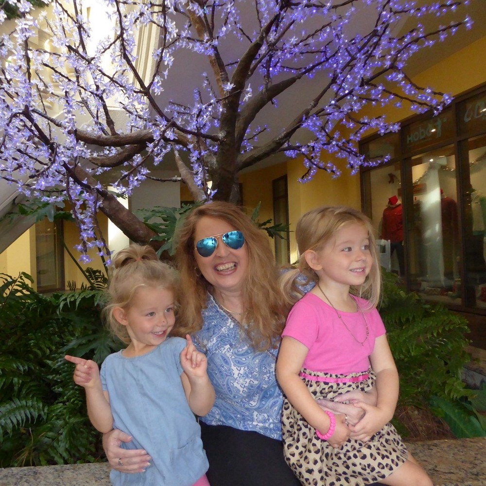 Meet your Posher, Stacy